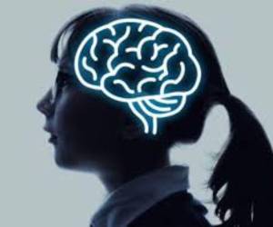 Otros dos hábitos que pueden servir para mantener el funcionamiento correcto del cerebro son realizar ejercicio físico y evitar el consumo de tabaco.