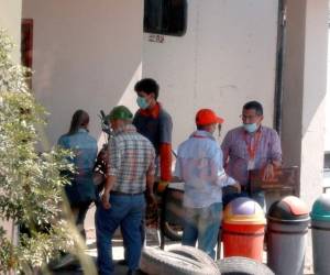 Auditoría Interna intervino el taller de Hondutel para corroborar el desmantelamiento de carros y la pérdida de piezas.