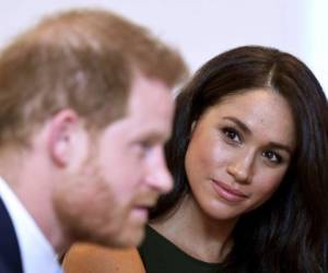 Meghan Markle y el príncipe Harry tienen un año de casados y un hijo al que llamaron Archie. Foto: AP
