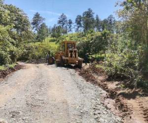 Más de 15 proyectos en construcción y mejoras de red vial se están ejecutando en Honduras, pero con lentitud. El presupuesto está.
