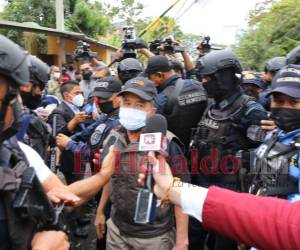 Sabillón dijo que seguirán los protocolos de la policía tras la detención de Hernández.