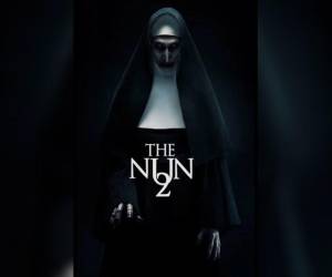 “La Monja 2”, película que sigue a una hermana llamada Irene que debe enfrentarse a una poderosa fuerza demoníaca tras el asesinato de un sacerdote.