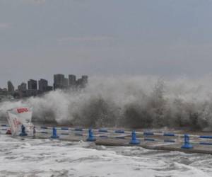 El observatorio anunció vientos huracanados y fuertes lluvias en el litoral oriental de China hasta el jueves.