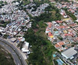 El proyecto del parque Bertha Cáceres, ahora nombrado Parque Berlín, continúa tomando forma en la capital hondureña y ya registra un avance físico del 40%, según datos proporcionados por la Alcaldía Municipal del Distrito Central (AMDC).