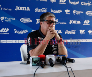 El director técnico de la Selección de Honduras, el Bolillo Gómez.