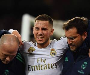 Hazard se vio forzado a abandonar el terreno de juego en el minuto 68 del partido que le enfrentó al París SG en Liga de Campeones.