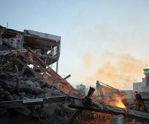 Trump dijo en el evento que los objetivos son claros: desbaratar el programa de misiles balísticos de Irán.