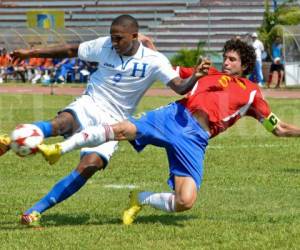 El equipo nacional se eliminó con Cuba rumbo a Mundial de Brasil 2014. Los catrachos salieron ganadores de la serie.