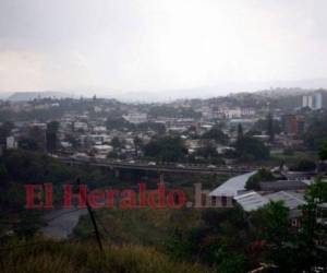 Torrenciales aguaceros cayeron a inicios de abril, pero según expertos no era el inicio del invierno.