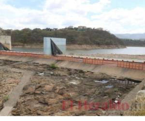 En la actualidad la represas Los Laureles está al 57% de su capacidad, para la misma fecha del año anterior tenía menos del 40%. Foto: El Heraldo