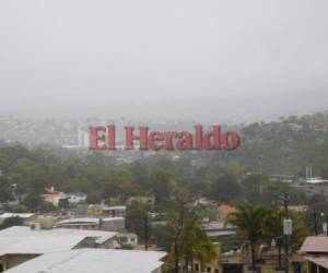 La lluvia no ha parado en la capital hondureña. Foto: Efraín Salgado/EL HERALDO