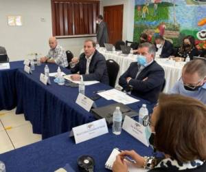 Así se desarrolló la reunión entre el ente rector de la empresa privada en Honduras y los representantes de Xiomara Castro.