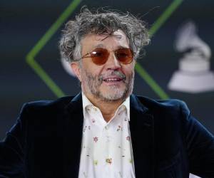 Respecto a los conciertos en España, el músico adelantó que se reprogramarán para fines de 2022 o 2023.