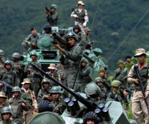 Según el Ministerio de Defensa, la Fuerza Armada bolivariana cuenta con entre 95 mil y 150 mil integrantes. Foto: AFP