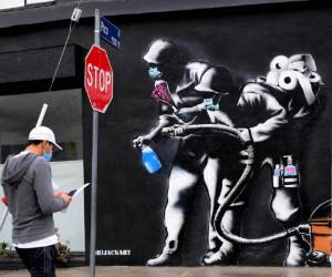 Según la cuenta de Johns Hopkins, hay más de 366,000 casos del nuevos coronavirus en Estados Unidos. Foto: AFP.