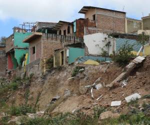 Más de 100 familias fueron afectadas en la colonia Guillén y Nueva Santa Rosa tras la activación de una falla geológica que afectó cientos de viviendas en la zona.