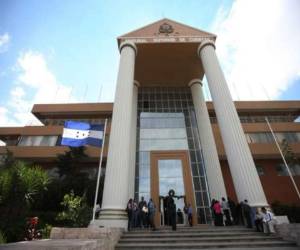 Las autoridades del Tribunal Superior de Cuentas (TSC) notificaron la investigación a la secretaría de Salud para tomar cartas en el asunto.