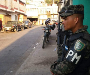 Las terminales de buses de los municipios de Ojojona y Santa Ana son las últimas en ser resguardadas por los militares. Foto: Cortesía PMOP