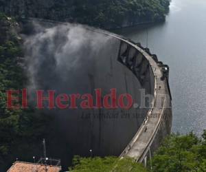 La represa hidroeléctrica “El Cajón” reportó su primera descarga desde el 2010.