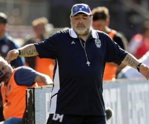 Diego Maradona tomó las riendas del Gimnasia tras su paso por el fútbol mexicano. (Foto: AFP)