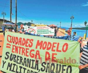 La puesta en marcha de las ZEDE ha generado un rechazo contundente de diferentes sectores sociales. Foto: El Heraldo