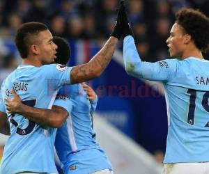 El equipo que dirige el español Pep Guardiola se impuso con los goles de Gabriel Jesus (45) y Kevin de Bruyne (49).