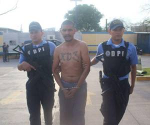 Osvaldo Coronado Ramírez (31), alias 'Jocker' y 'Gato', fue detenido en una aldea de Gracias, Lempira. Foto Cortesía DPI