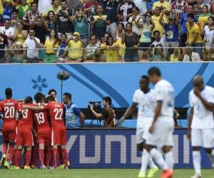 Honduras se despide del Mundial de Brasil con tres derrotas y la única alegría fue anotar un gol ante Ecuador. (AFP)