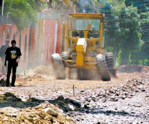 Proyecto de construcción de carreteras es uno de los rubros que el Tribunal Superior de Cuentas está investigando en el uso de los recursos del Fondo Departamental.