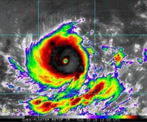 Norman podría ganar más fuerza antes de comenzar a debilitarse el viernes por la noche. Foto: Twitter/@Chematierra