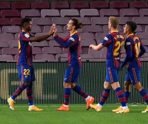 El 'Submarino' se vio desbordado por la velocidad de Jordi Alba y Ansu Fati por la izquierda, que conectaban con peligro en el área contraria con Messi.