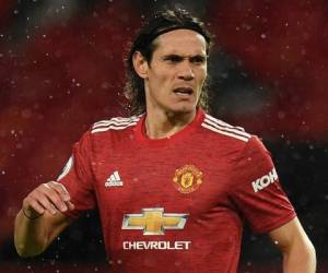 El delantero del Manchester United, Edinson Cavani, recibio una sanción y una multa por haber escrito la palabra 'negrito' en un comentario en Instagram. AP.