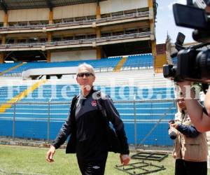 Sin temor a el calor y confiado en competir los 90 minutos, afirmó encarar el encuentro frente a Honduras el seleccionador de Canadá