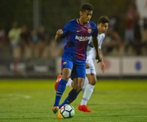 Anthony Choco Lozano, el primer hondureño en vestir el uniforme del Barcelona. (Foto: @FCBarcelonaB)