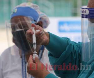 El pasado 21 de junio inició la quinta jornada de vacunación anticovid en el país. Foto: Johny Magallanes | EL HERALDO.