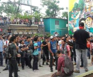 Esta es la tercera semana que estudiantes de la UNAH no reciben clases debido a las tomas.