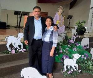 'Estimada es a los ojos de Jehová La muerte de sus santos', se leía en algunos mensajes con los que congregación y amigos patentaron su solidaridad con la familia.