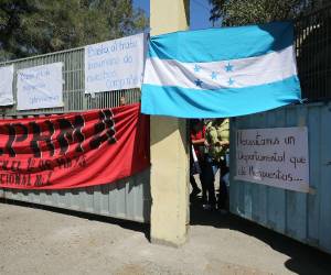 En las últimas semanas padres de familia se han tomado centros educativos y direcciones departamentales exigiendo docentes.