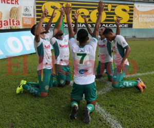 El Juticalpa consiguió ganarle los 3 puntos al vida. Los jugadores celebraron el gane en su casa.