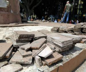 La zona donde se ubica la estatua de Francisco Morazán ha comenzado a ser intervenida.Foto: Marvin Salgado /El Heraldo