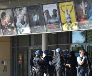 La policía dice que nadie resultó herido por hombre armado en una sala de cine en Alemania. Foto: AFP