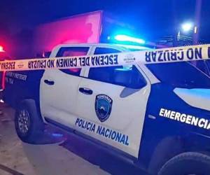 El cadáver del joven quedó tendido en plena calle.