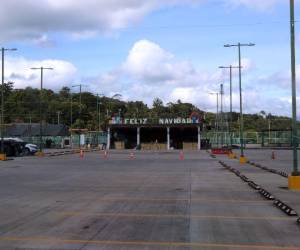 Por el montaje de la Villa Navideña, las Fuerzas Armadas negaron al CNE el acceso al estacionamiento del Campo de Parada Marte, usado tradicionalmente en elecciones.