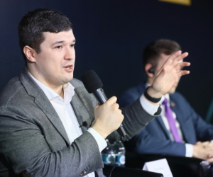 El vice primer ministro de Ucrania, Mykailo Fyodorov.