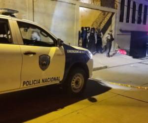 De acuerdo con información preliminar, desconocidos llegaron hasta el lugar donde se encontraba la víctima y le dispararon en múltiples ocasiones.