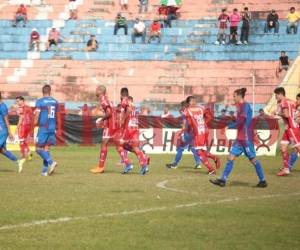 Los Cocoteros empataron muy rápido a través del goleador Eddie Hernández. Foto: Grupo OPSA