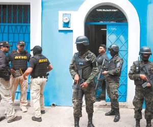 No entienden. Al verse embestida, la mayoría quiere santificarse.