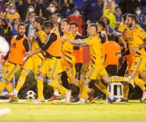 Tigres en casa venció1-0 a Santos en casa y avanzó a las semifinales de la Liga MX. FOTO:AFP