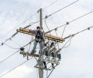 Autoridades de la ENEE prometen que el nuevo circuito eléctrico aliviará los constantes apagones de energía en la zona sur de Honduras.