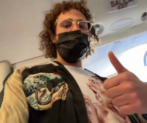 Luisito Comunica aterrizó en la ciudad de San Pedro Sula.